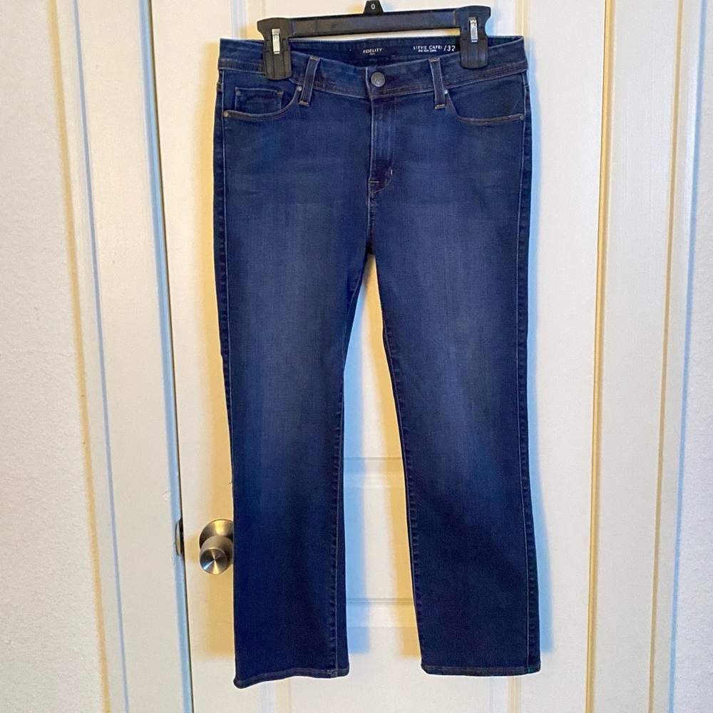 Fidelity Denim Stevie capri, size 32. NWOT.
